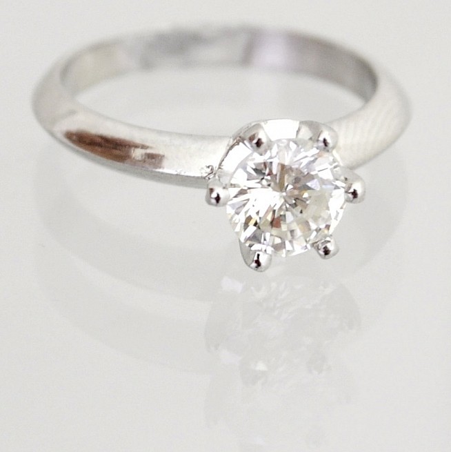 Diamond ring